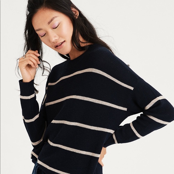 American Eagle Outfitters Sweaters - American eagle striped sweater
